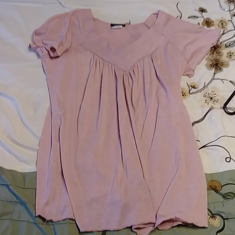 Short sleeve top